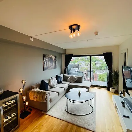 Modern And Comfortable Appartement Lorenskog